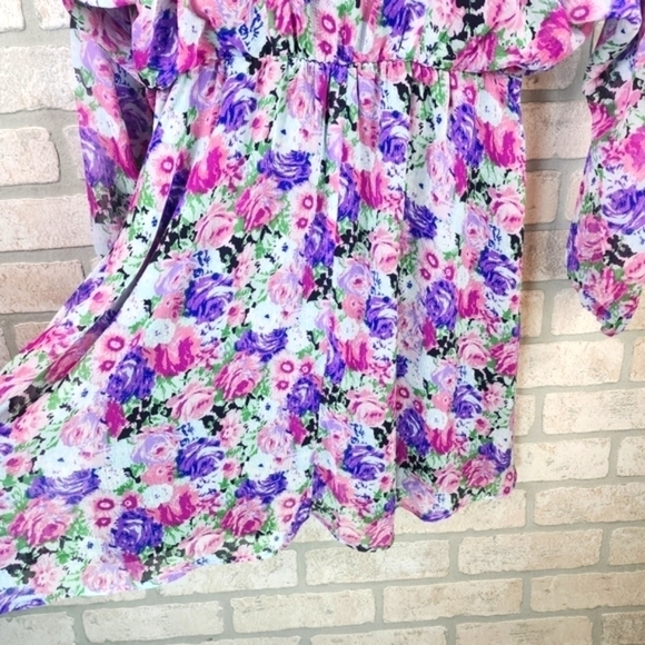 WAYF Spring Floral Long Sleeve Flutter All Over Mini Dress Size S - Picture 6 of 11
